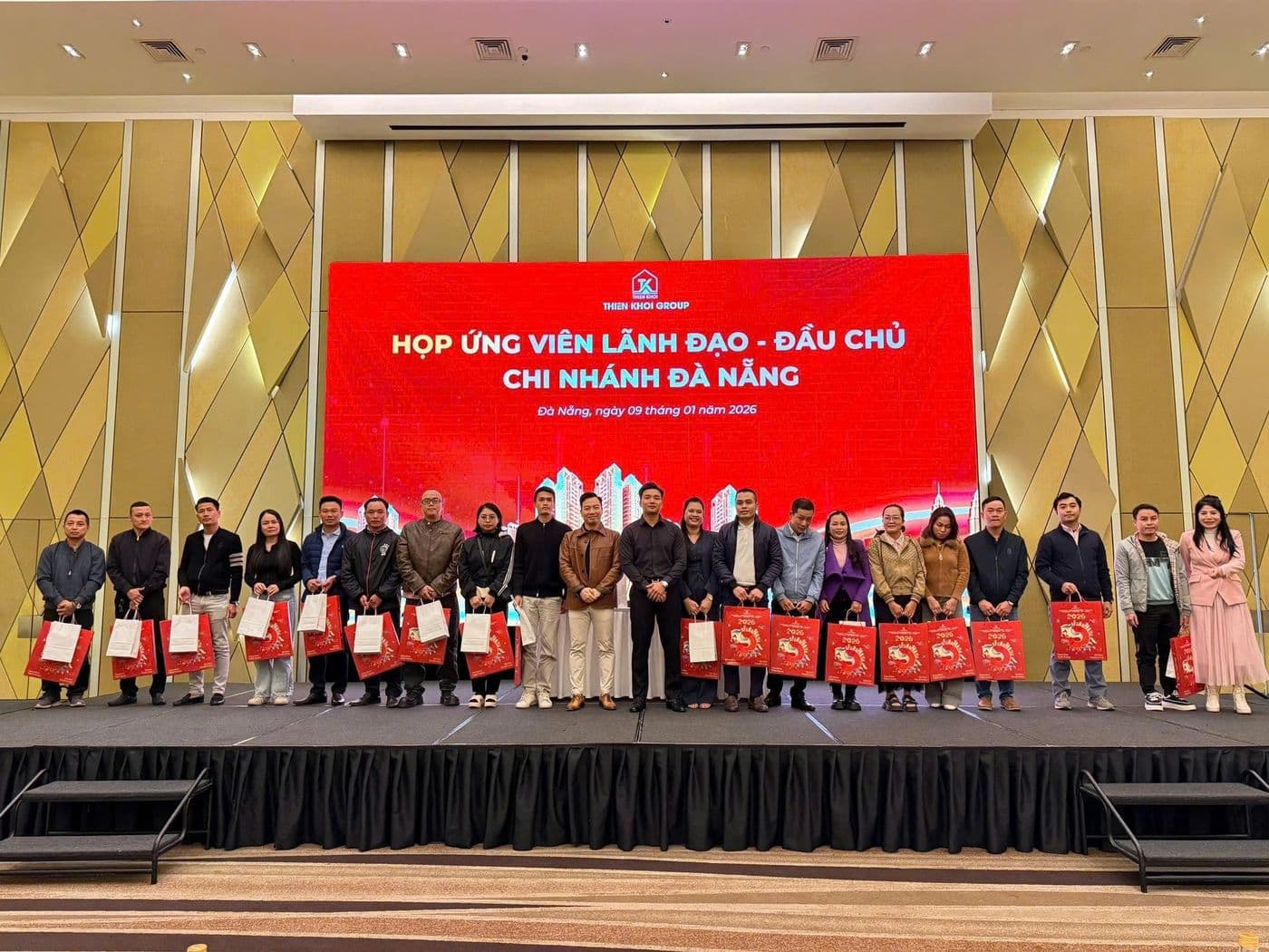 Họp Ứng viên Lãnh đạo - Đầu chủ Chi nhánh Đà Nẵng